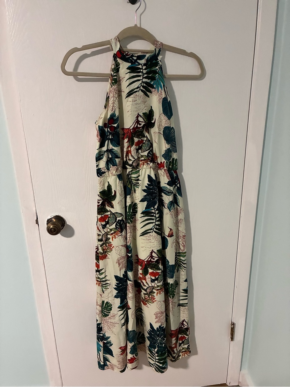 PatPat Cream Tropical Halter Maxi Dress with Teal & Red Leaf Print